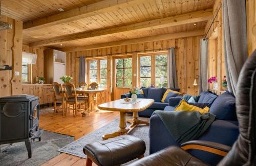 Gaular House | Holiday Home Myravatnet by Interhome