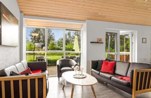 Storvorde House | Holiday Home Nauka - 400m to the inlet by Interhome