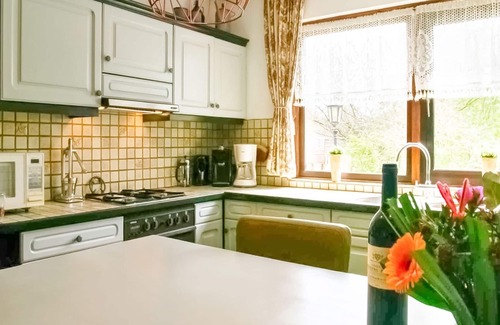 Nieuwkuijk House | Holiday home near the Efteling with garden