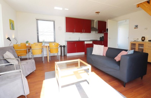 Tzummarum House | Holiday Home near Wadden Sea Elfsteden Route