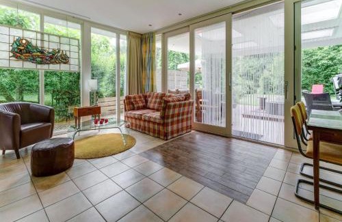 Oldenzaal House | Holiday Home Oldenzaal near Hulsbeek