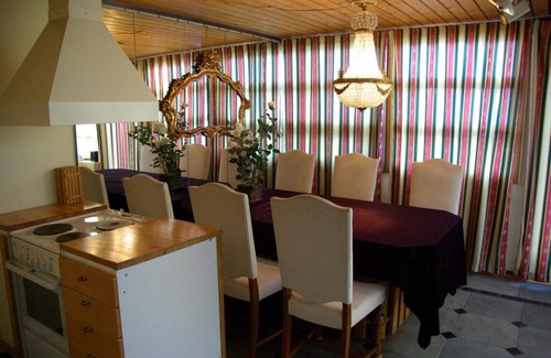 Oystese Cabin | Holiday home on the Hardangerfjord (Nesvika 2)