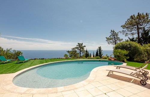 Espero-Pax House | Holiday Home Ponderosa by Interhome
