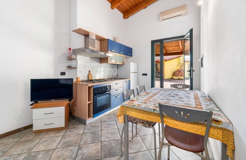 Masainas House | Holiday Home Residence Sulcis 6 with Shared Terrace & A/C
