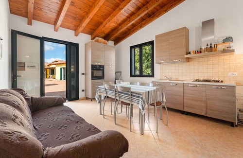 Masainas House | Holiday Home Residence Sulcis 7 with Shared Terrace & A/C