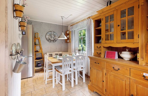 Hohenwestedt House | Holiday Home 'Rita In Falkenburg' with Terrace, Private Garden and Wi-Fi