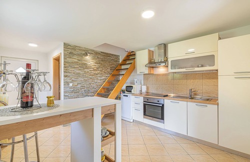 Tisina House | Holiday Home Zala with Jacuzzi, Moravske Toplice, Slovenia