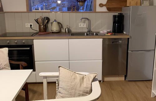 Gross Raden House | Holiday Home 'Sommerhaus' with Private Terrace, Private Garden and Wi-Fi