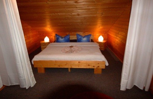 Hundorf House | Holiday home with large property, private jetty, small beach and rowing boat