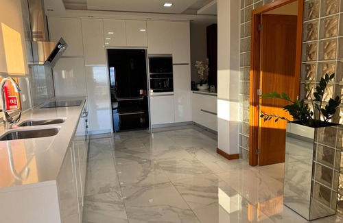 Portela House | Holiday home with pool and stunning views 15min. from the center of Braga