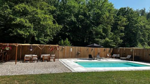 Laktasi Villa | Holiday home with private pool 'Lux Banja Luka'