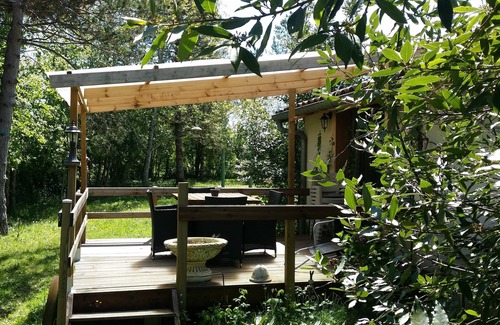 Montfermier House | Holiday home with swimming pool for 4-5 people in a quiet location