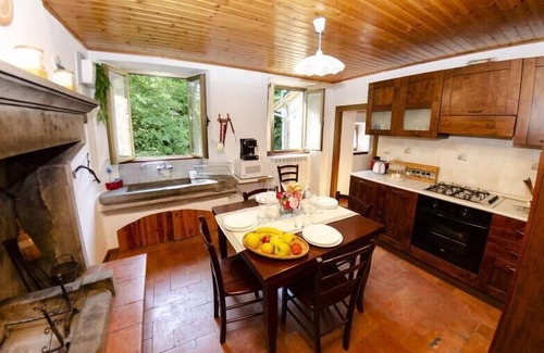 Casoli House | Holiday house Bagni di Lucca for 1 - 7 persons with 3 bedrooms - Holiday home