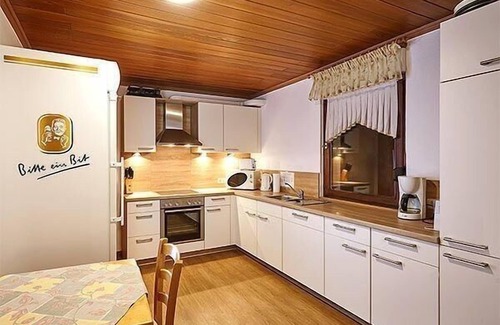 Birresborn House | Holiday house Birresborn for 6 - 12 persons with 6 bedrooms - Holiday home