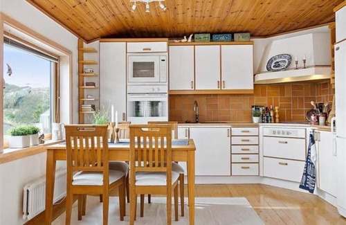 Bleket House | Holiday house Bleket for 1 - 6 persons with 3 bedrooms - Detached holiday house