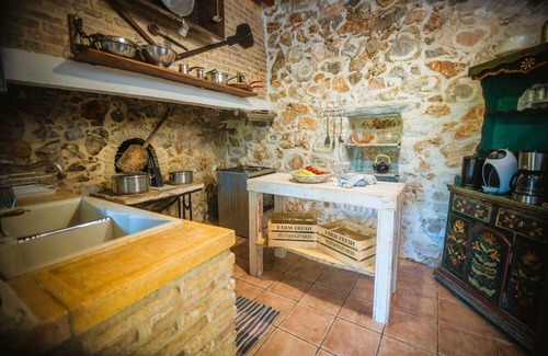 Goni House | Holiday house Chania for 1 - 15 persons with 6 bedrooms - Holiday home