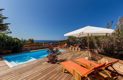 Costa Paradiso House | Holiday house Costa Paradiso for 1 - 6 persons with 3 bedrooms - Holiday house