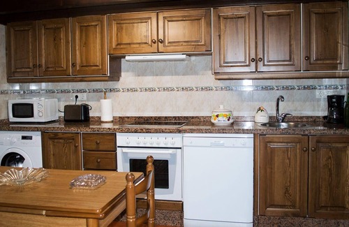 Obaya House | Holiday house Gobiendes for 3 - 4 persons with 2 bedrooms - Twin house