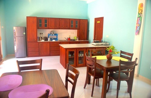 Habaraduwa House | Holiday house Habaraduwa for 1 - 14 persons with 5 bedrooms - Holiday home