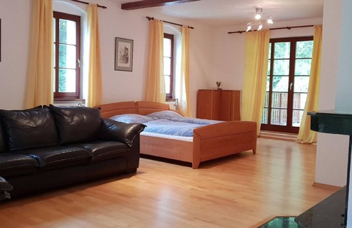 Krasno House | Holiday house Horní Slavkov for 4 - 8 persons with 4 bedrooms - Holiday house