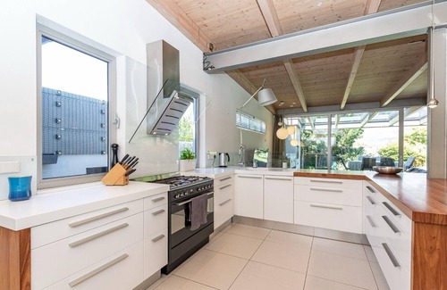 Gemunden House | Holiday house Hout Bay for 1 - 7 persons with 3 bedrooms - Holiday house
