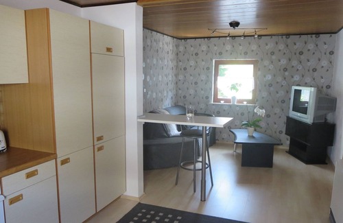 Nordwestliche Außenstadt Apartment | Holiday house in room N-FÜ-ER
