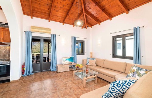 Kavallos House | Holiday house Kavallos for 1 - 8 persons with 3 bedrooms - Holiday house