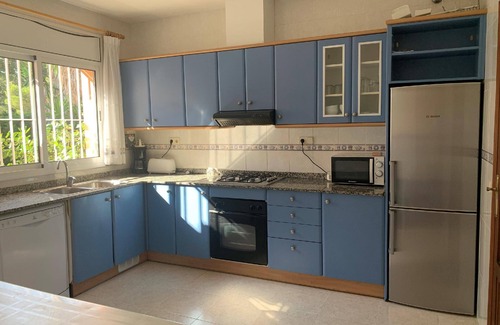 Les Tres Cales House | Holiday house L'Ametlla de Mar for 1 - 12 persons with 5 bedrooms - Holiday home