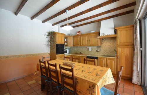 Malaucene House | Holiday house Malaucène for 1 - 9 persons with 4 bedrooms - Holiday house