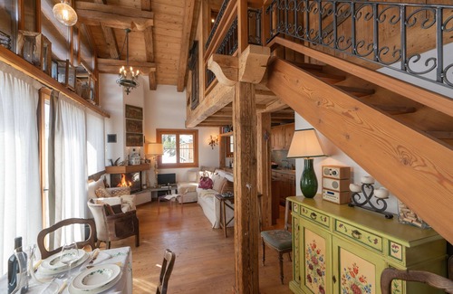Maloja House | Holiday house Maloja for 1 - 6 persons with 3 bedrooms - Holiday house