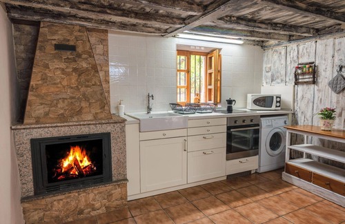 Fresnedo House | Holiday house San Martin de Teverga for 1 - 5 persons with 2 bedrooms - Twin house