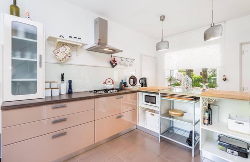 Strpacici House | Holiday house Visnjan for 7 - 10 persons with 5 bedrooms - Holiday house