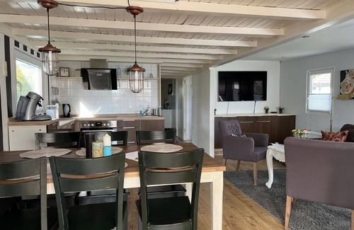 Onderdijk House | Holiday house Wervershoof for 1 - 4 persons with 2 bedrooms - Holiday house