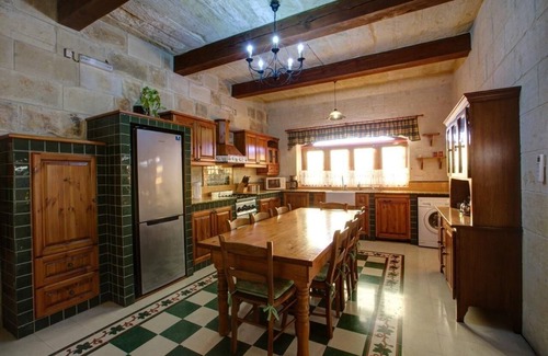 Xewkija House | Holiday house Xaghra for 1 - 11 persons with 5 bedrooms - Luxury holiday home