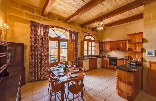 Ggantija House | Holiday house Xaghra for 1 - 6 persons with 3 bedrooms - Holiday home