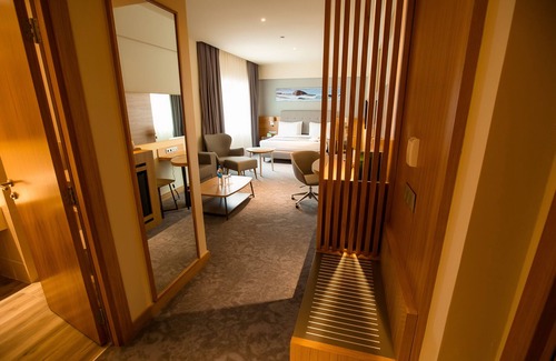 Aktau Hotel | Holiday Inn Aktau - Seaside by IHG