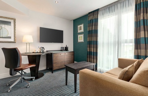 Bloxwich Hotel | Holiday Inn Birmingham Airport - NEC by IHG