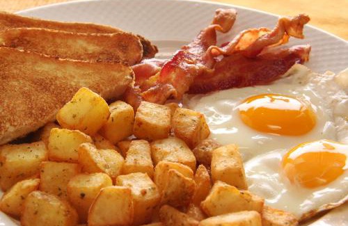 East Windsor Hotel | Holiday Inn East Windsor by IHG