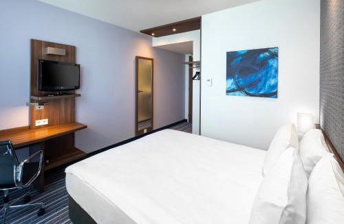 Zuidoost Hotel | Holiday Inn Express Amsterdam Arena Towers by IHG
