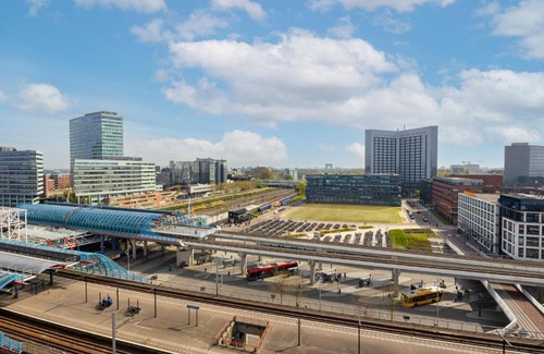 Bedrijventerrein Sloterdijk Hotel | Holiday Inn Express Amsterdam - Sloterdijk Station by IHG