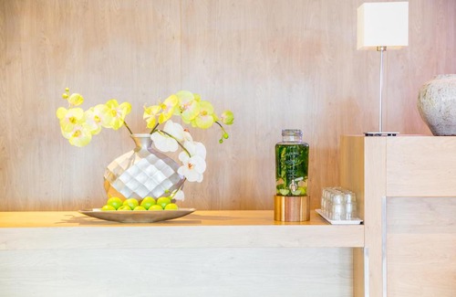 Bedrijventerrein Sloterdijk Hotel | Holiday Inn Express Amsterdam - Sloterdijk Station by IHG