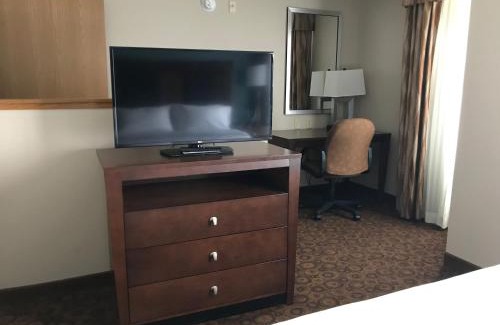 St. Cloud Hotel | Holiday Inn Express and Suites St. Cloud by IHG