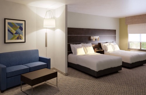 Springfield Hotel | Holiday Inn Express and Suites Springfield Medical District by IHG