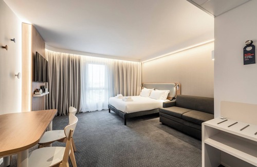 Courlancy Hotel | Holiday Inn Express and Suites Reims Rives De Vesle by IHG