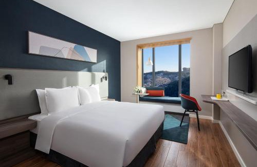 Shuangluan District Hotel | Holiday Inn Express Chengde Park View by IHG