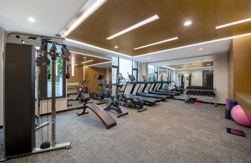 Wuhou Hotel | Holiday Inn Express Chengdu Huanhuaxi by IHG-Near Jinsha Site Musem,Near Wuhou Temple Museum,Welcome drinks,Free gym,Free self-service laundry