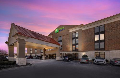 Crestwood Hotel | Holiday Inn Express Crestwood by IHG
