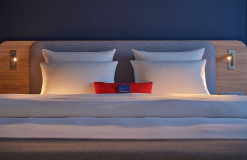 Duesseltal Hotel | Holiday Inn Express Düsseldorf City North by IHG