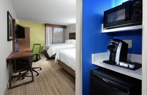 Danville Hotel | Holiday Inn Express Danville by IHG