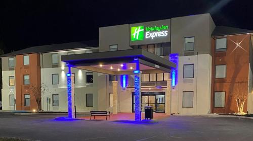 Bellamy Hotel | Holiday Inn Express - Gloucester by IHG